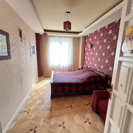 Cozy 5Bd House With Frontyard Villa Tbilisi Exterior photo
